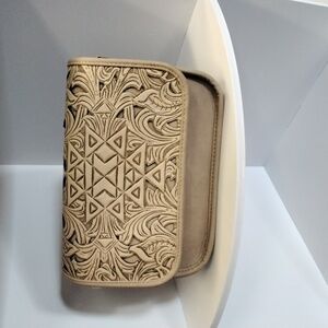 Cream color Trinity Ranch purse Crossbody brand new with tags